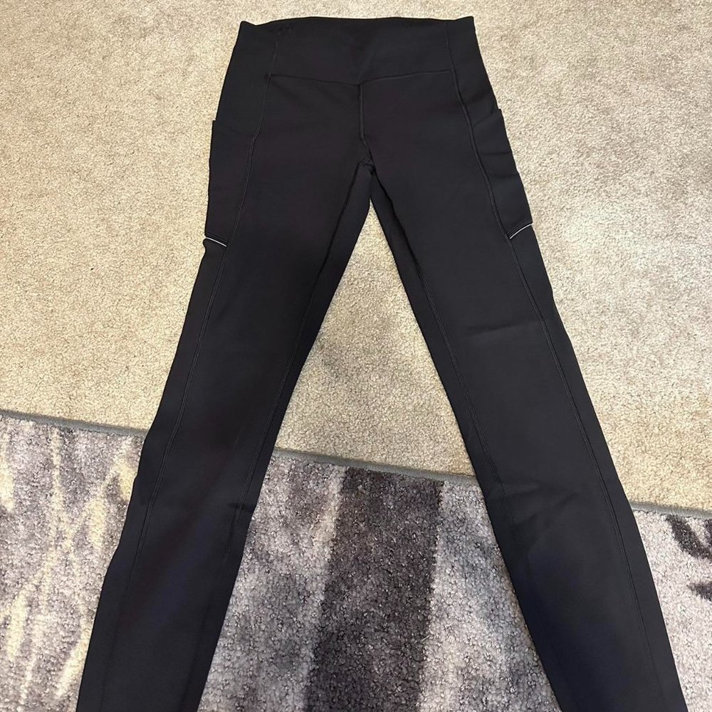 Lululemon Women's Black Leggings